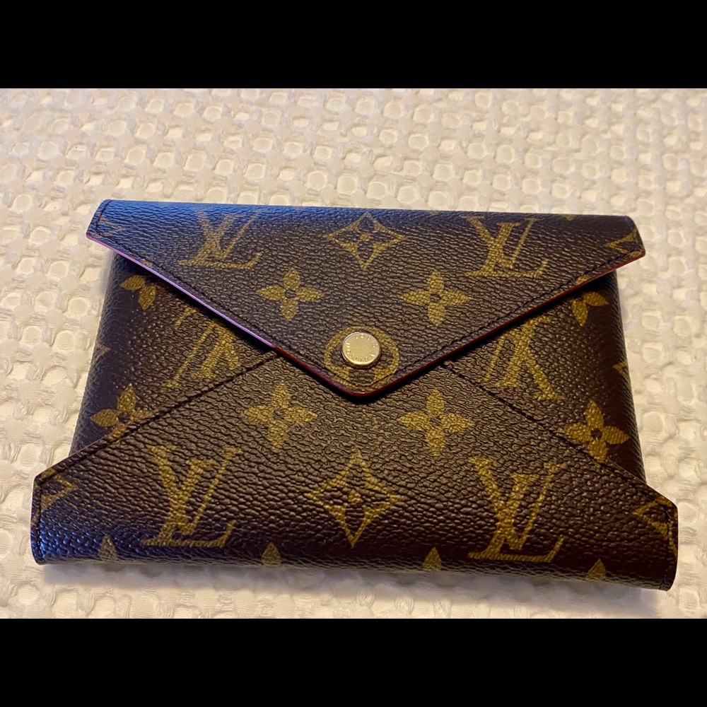 Kirigami Pochette💎 Always Sold Out 💎SOLD! - Picture 8 of 12